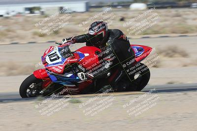 media/Oct-02-2025-Racers Edge (Thu) [[2c91cb6ab3]]/2-A Group/Session 2-Turn 9 Inside (1030am)/